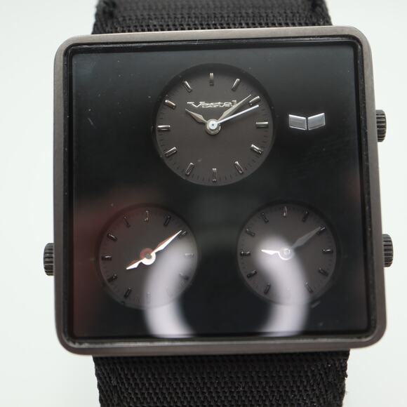 Vestal Savant Black Triple Time Zone Watch 38mm Mens Square Dial w New Battery - Picture 6 of 15